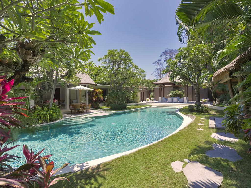 Lataliana Villas Seminyak Rum bild
