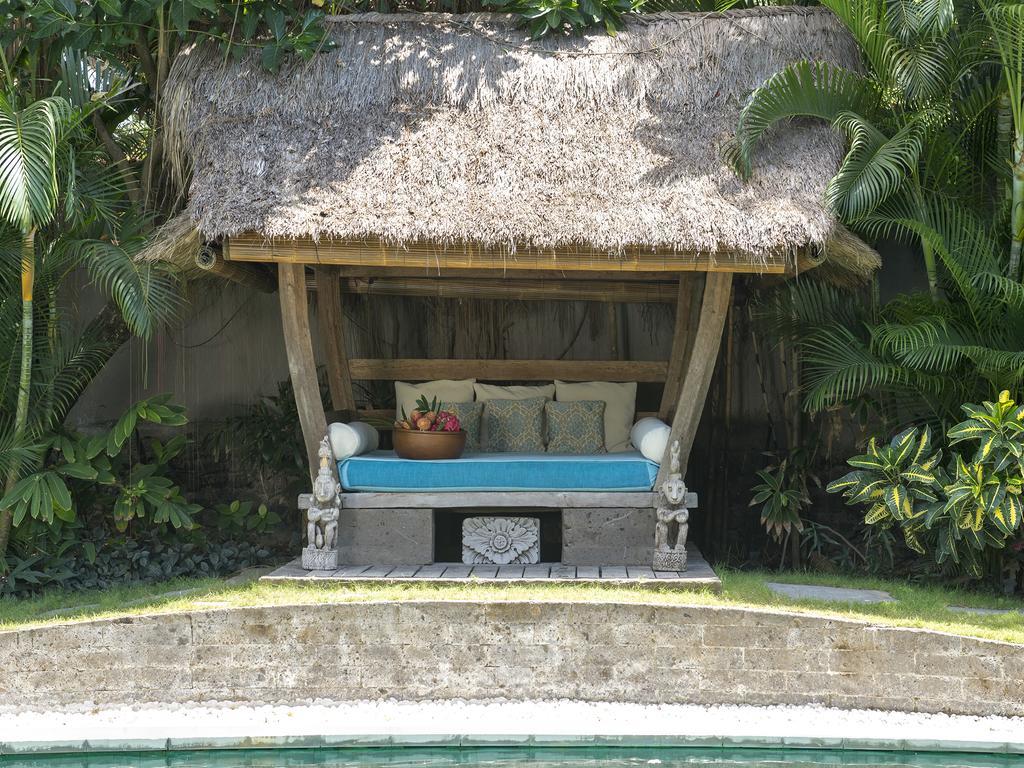 Lataliana Villas Seminyak Rum bild