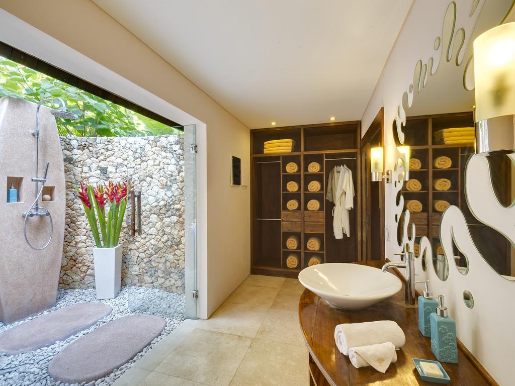 Lataliana Villas Seminyak Rum bild