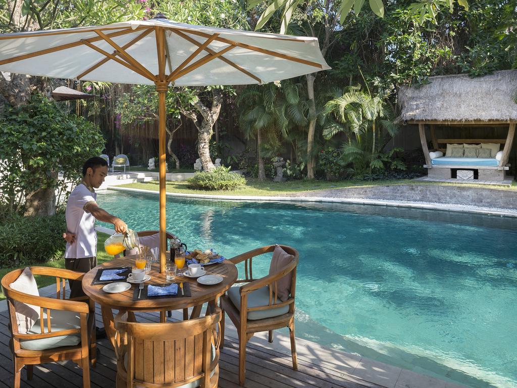 Lataliana Villas Seminyak Exteriör bild