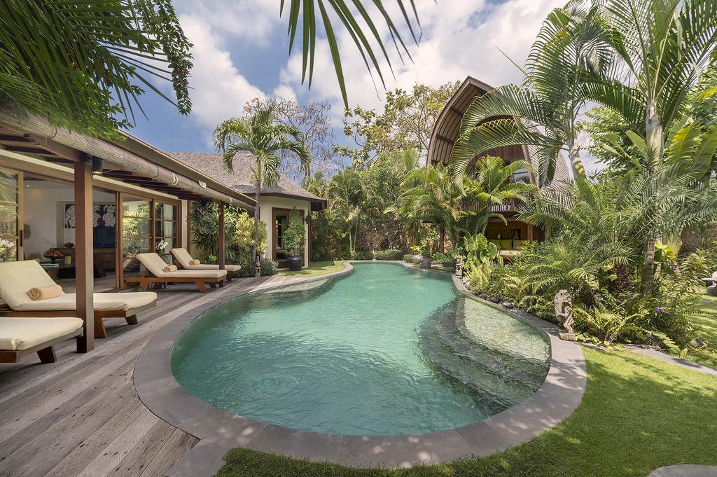 Lataliana Villas Seminyak Exteriör bild